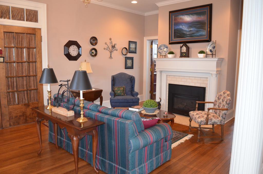 The Collins House Inn Marion エクステリア 写真