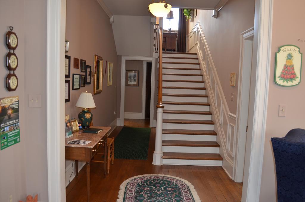 The Collins House Inn Marion エクステリア 写真