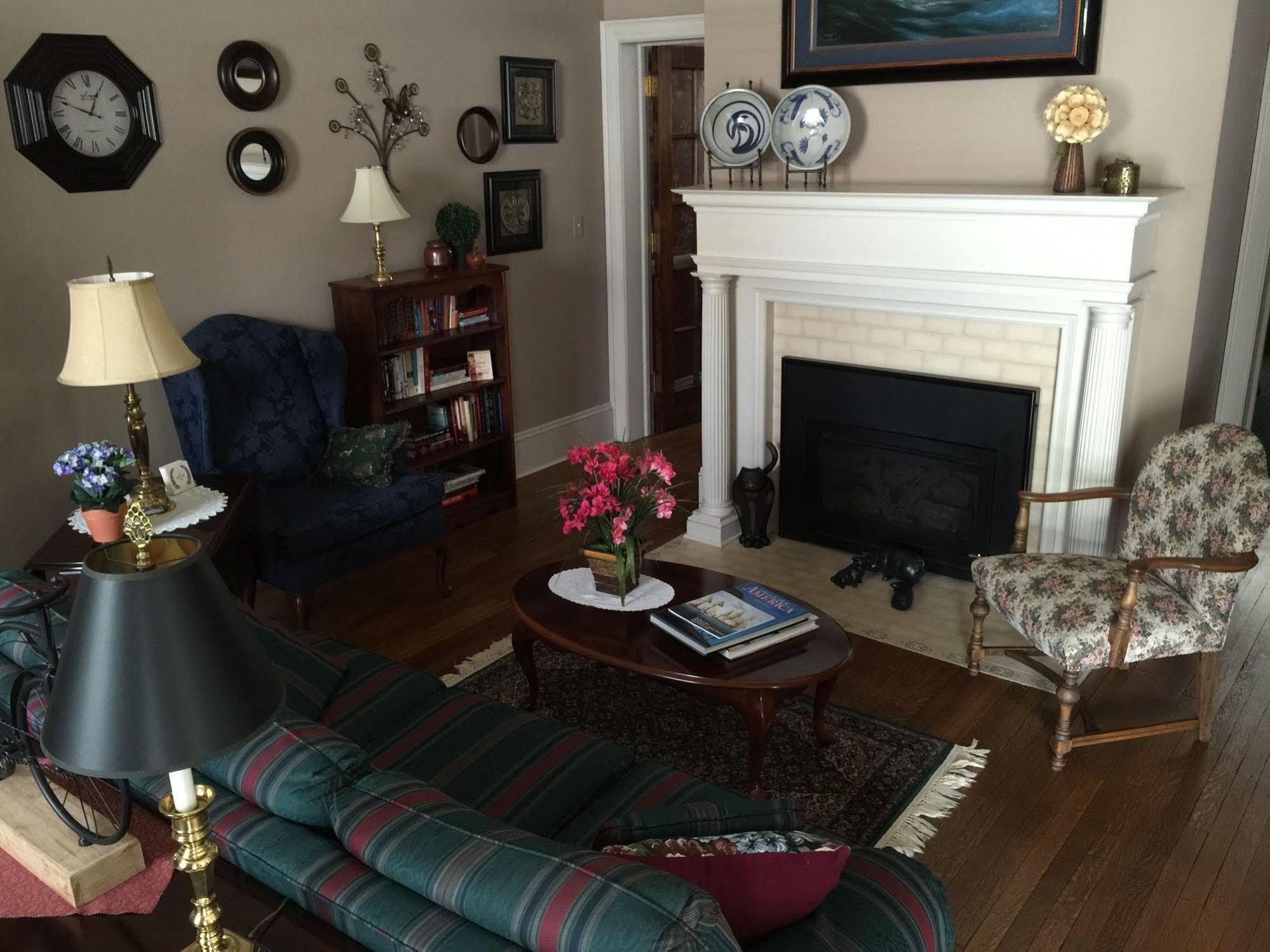 The Collins House Inn Marion エクステリア 写真